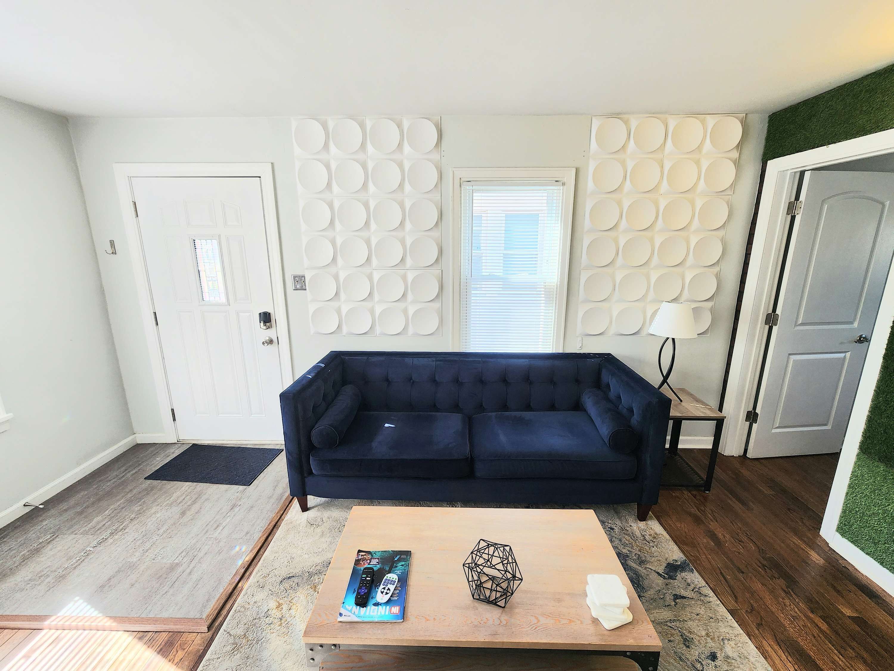 Bungalow Bliss - Great For Long Term Stay - Indianapolis, IN