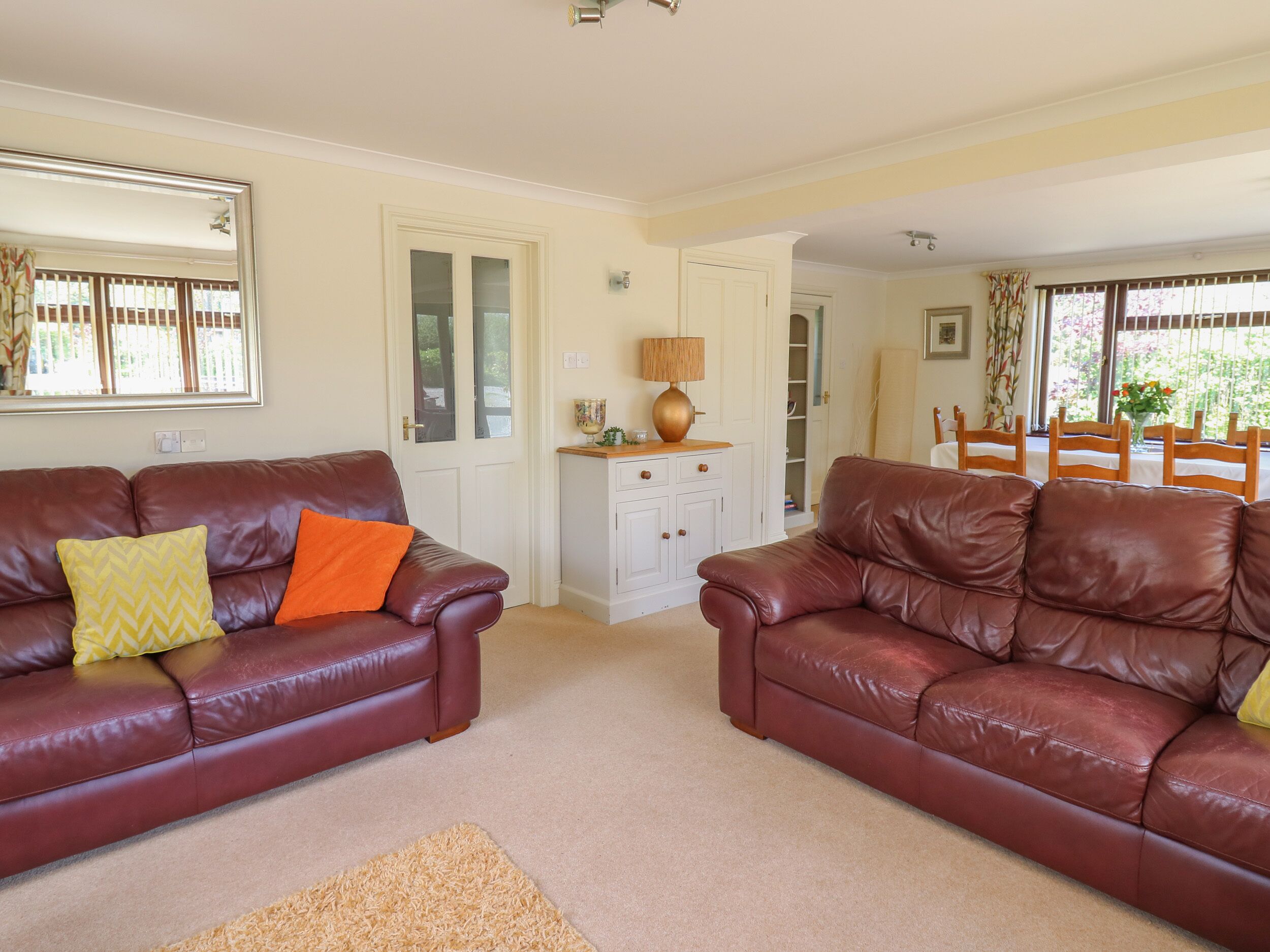 The Clove, Family Friendly, With Hot Tub In Haverfordwest - 헤이버포드웨스트