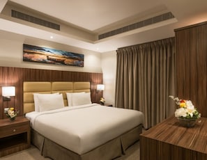Blackout curtains, soundproofing, iron/ironing board, free WiFi - Myrtle Al Shohadaa Serviced Apartments (Riyadh)