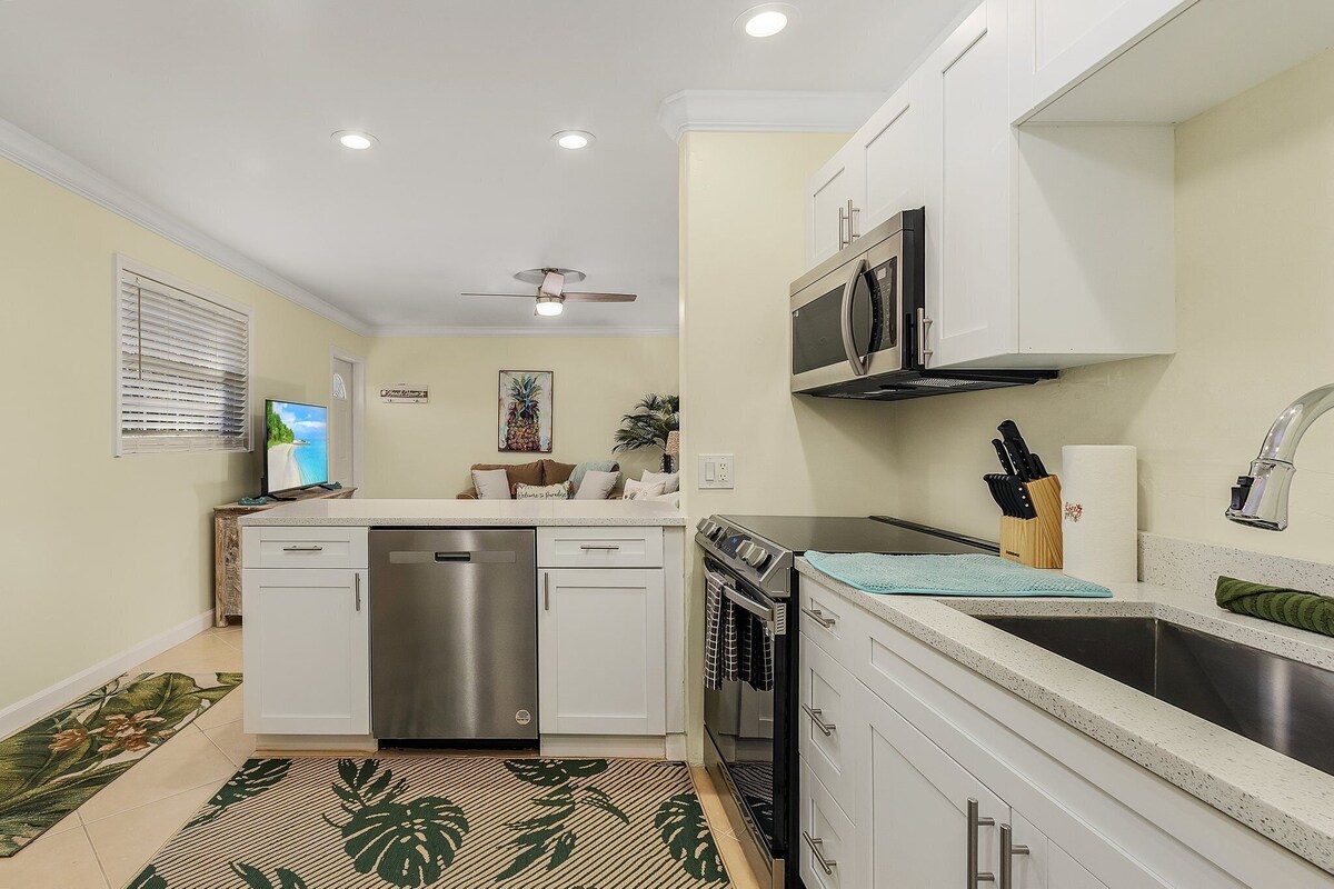 Photo 12 of Naples Lake Park 2 BDRM Condo,Super-Clean w/Patio