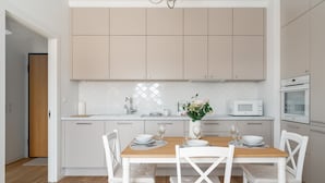 Private kitchen - White Elegance Apartment by Renters (Poznan)