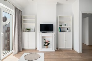 Interior - White Elegance Apartment by Renters (Poznan)