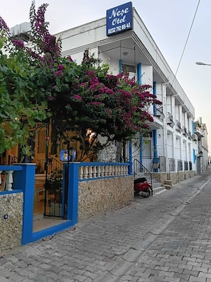 Exterior - neşe otel (Cesme)