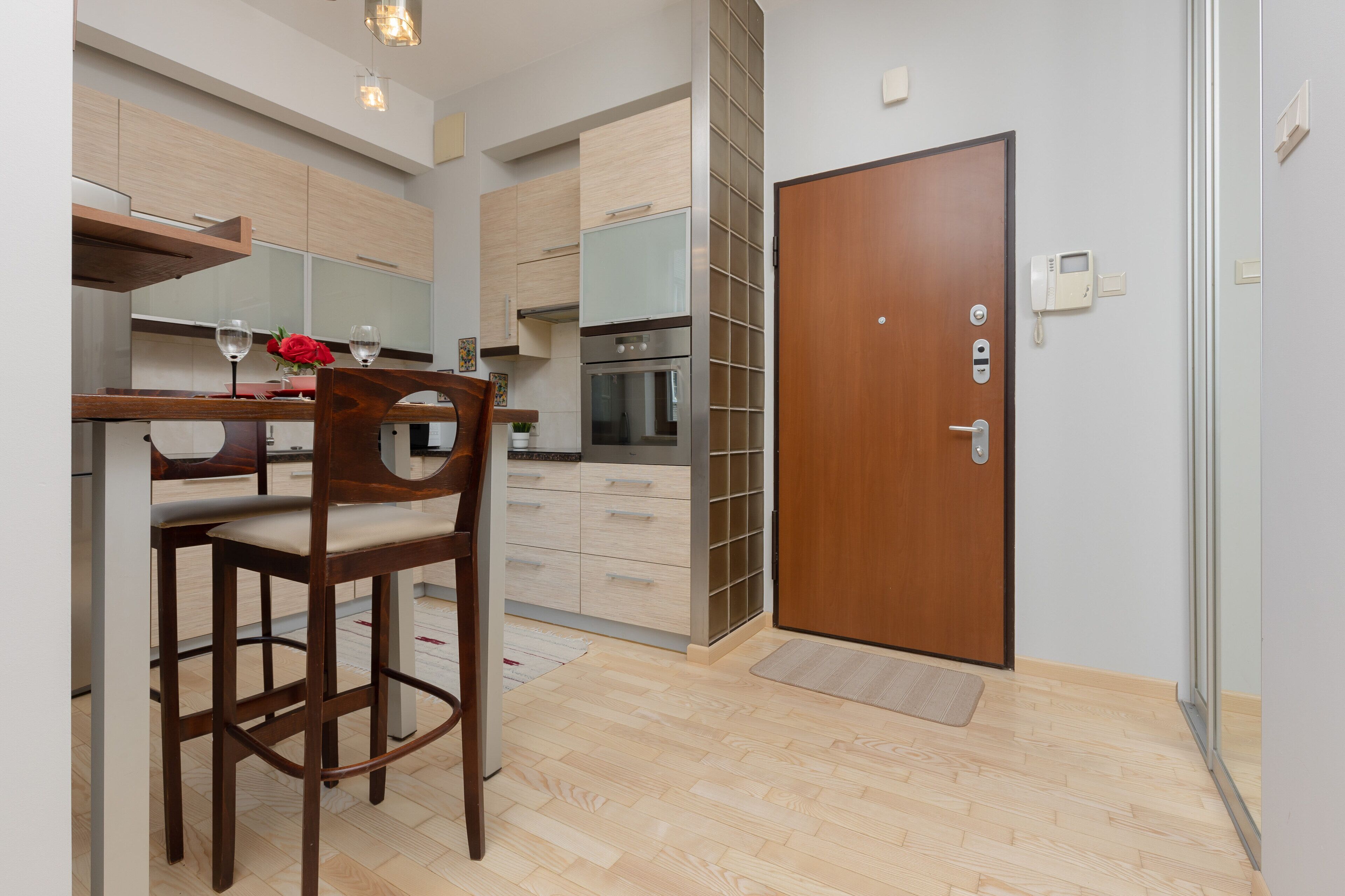 Apartment, 1 Bedroom, Balcony | 1 bedroom, bed sheets