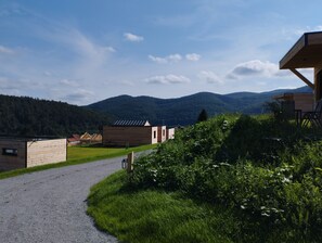 Property grounds - Mini chalet on Lake Edersee with 2 bedrooms (Hemfurth-Edersee)