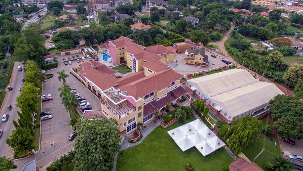 Front of property - Golden Bean Hotel (Kumasi)