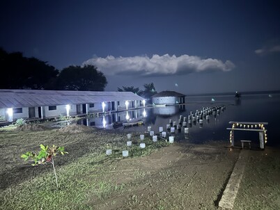 Main Stream Beach Villa