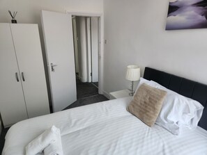 Ferienhaus | 1 Schlafzimmer, Bügeleisen/Bügelbrett, kostenloses WLAN, Bettwäsche