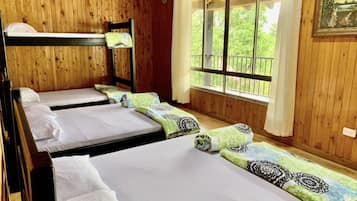 Family Cottage, Multiple Bedrooms, Private Pool, Mountain View | 7 bedrooms, free WiFi, bed sheets