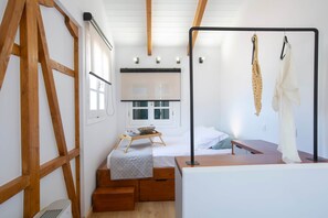 5 habitaciones, tabla de planchar con plancha, wifi y ropa de cama 