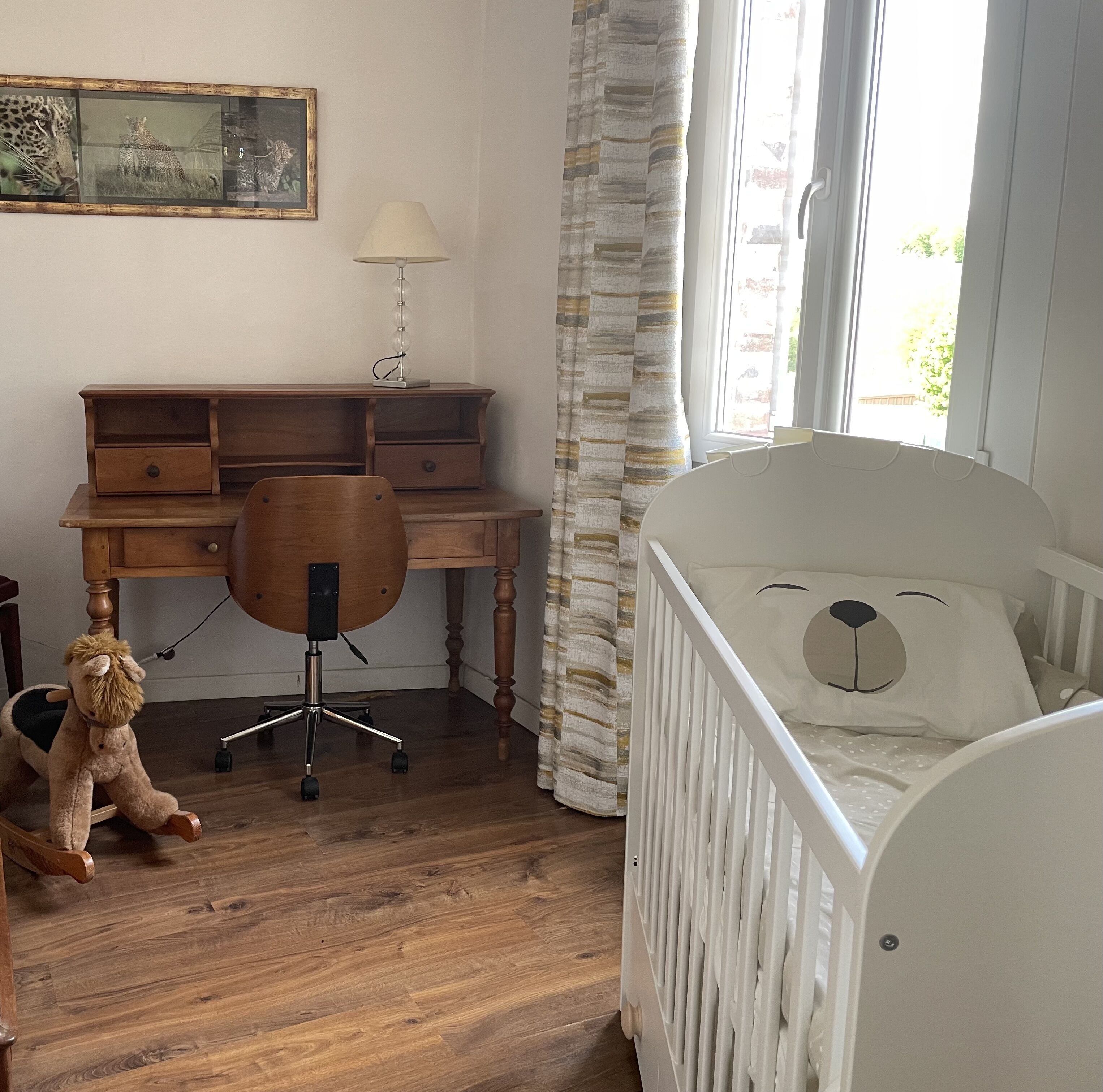 4 chambres, fer et planche à repasser, Wi-Fi gratuit, draps fournis