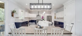 Tim's Ford  Lakin' it Easy!