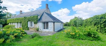 Private vacation home in sorigny