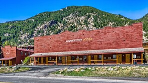 Exterior - Georgetown Lodge (Georgetown)