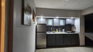 Fridge, microwave, stovetop, coffee grinder