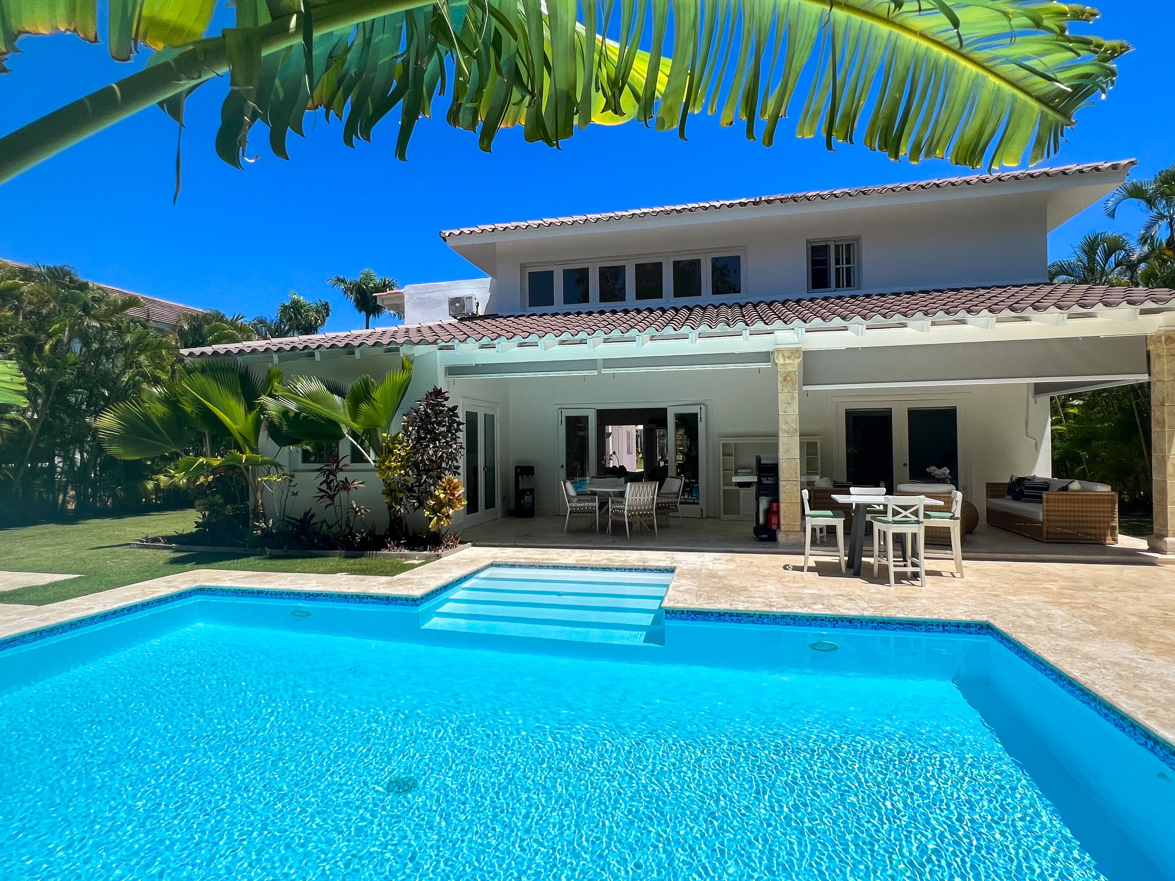 Villa Tortuga: Pool, Maid, 10 min walk from beach
