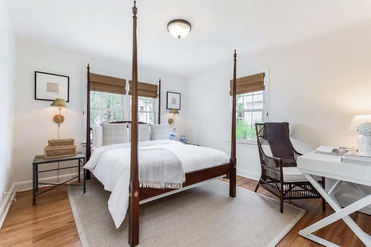 3 chambres, fer et planche à repasser, lit de bébé portatif, Wi-Fi