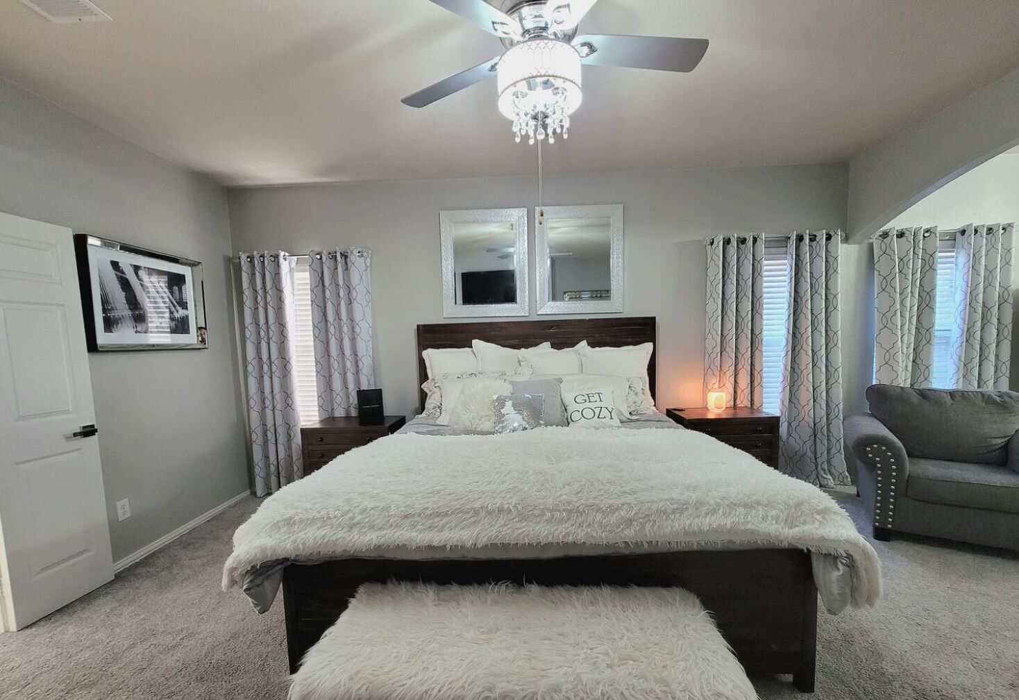 5 bedrooms, in-room safe, desk, iron/ironing board