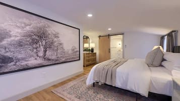 1 slaapkamer, een strijkplank/strijkijzer, gratis wifi, beddengoed