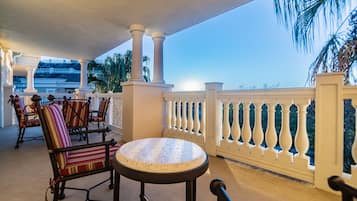 Kondominium Elite | Teras/patio