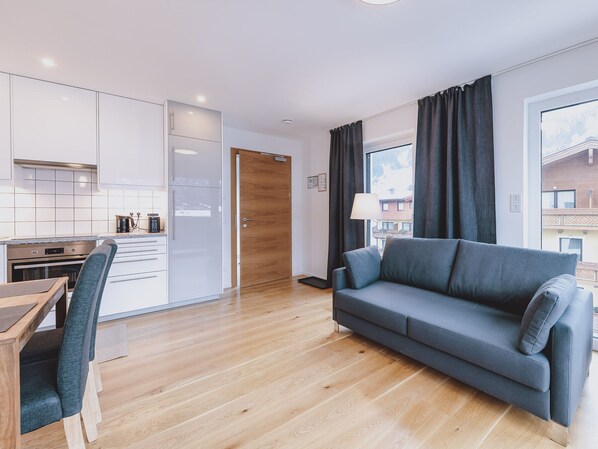 TV - FP Appartements - Kitz 3, Balcony & Summercard (Kaprun)