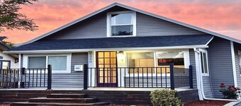 Artful Retreat Near GJs Main St: Dog-Friendly
