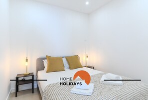 2 makuuhuonetta, silitysrauta/-lauta, ilmainen Wi-Fi