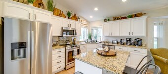 Coeur d'Alene Vacation Rental ~ 4 Mi to the Lake!