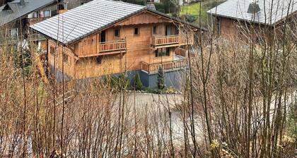 Walking Distance of all Lifts/town for Summer and Winter Fun!