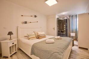 7 quartos, ferros/tábuas de passar roupa, Wi-Fi de cortesia