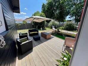 Terrace/patio - Charming family home- natural pool (Gujan-Mestras)