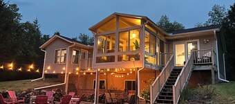 Scenic Kettle River Cabin - Hike, Sauna, Kayaks & More-Your Next Retreat Awaits!