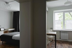 2 bedrooms, desk, soundproofing, iron/ironing board - Almapart!! (Almaty)