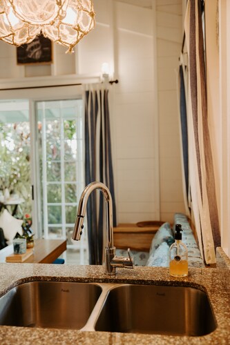 CherryTree Bungalow of Villa Paraiso | Beachfront