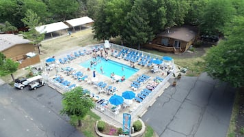 Beheizter Pool