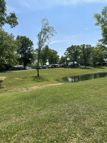 Quiet Campground located in the heart of Burr Oak State Park