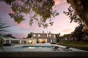 Villa | 5 bedrooms - Luxury Almancil Villa With Heated Pool by Ideal Homes (Loulé)