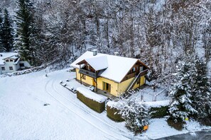 Apartment | 3 bedrooms - Lake View Lodges - Terrace (Zell am See)
