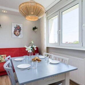 2 عدّة غرف نوم