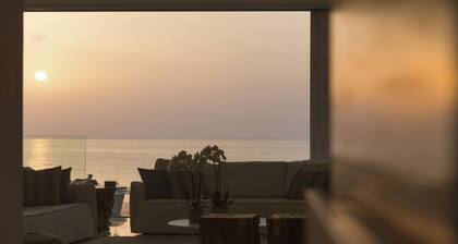 Blue Waves Protaras Beachfront Villa 3