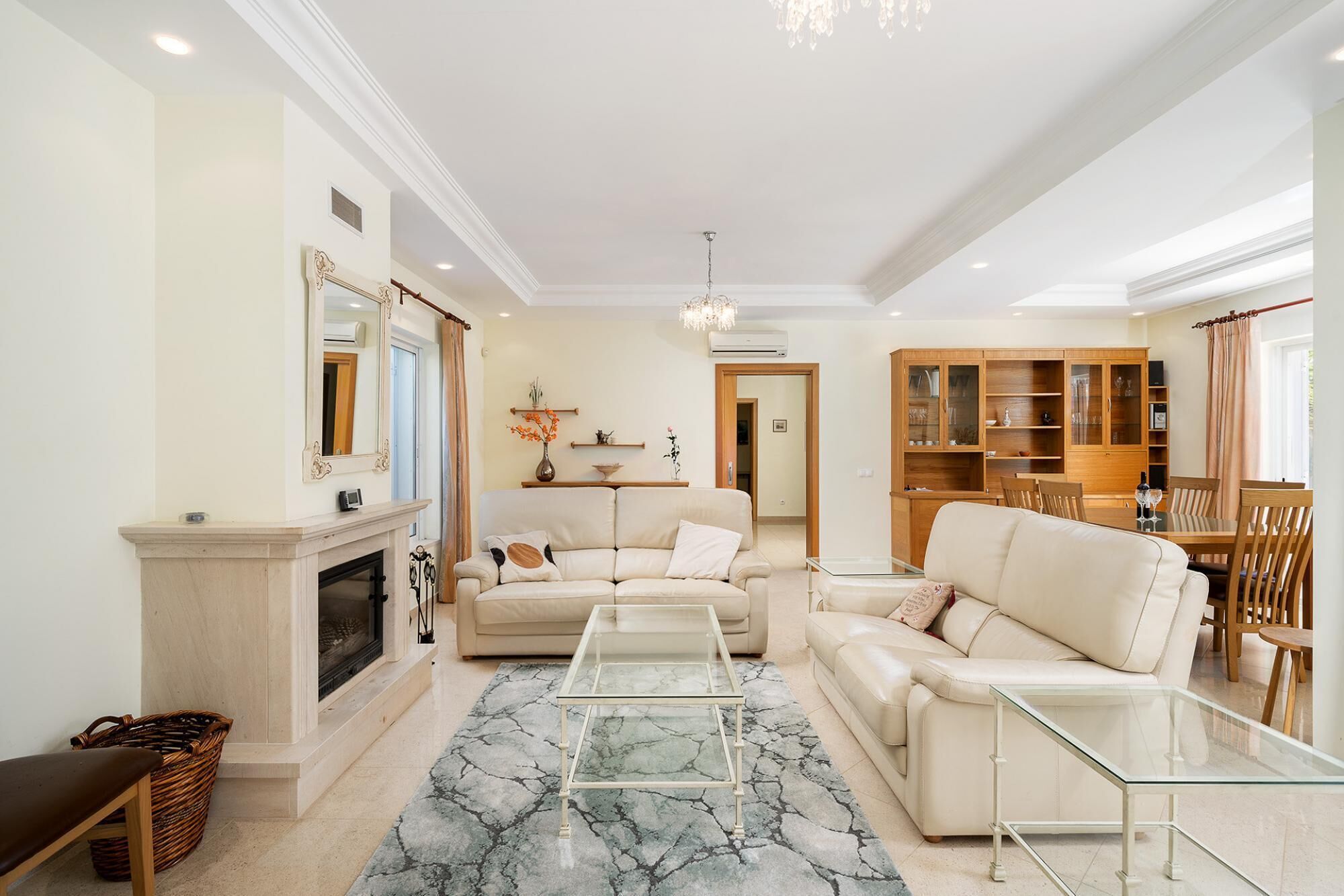 Foto - Villa Fantasia - NEW RENTAL 4 Bedroom with Private Pool 650 Meters to The Vau Beach