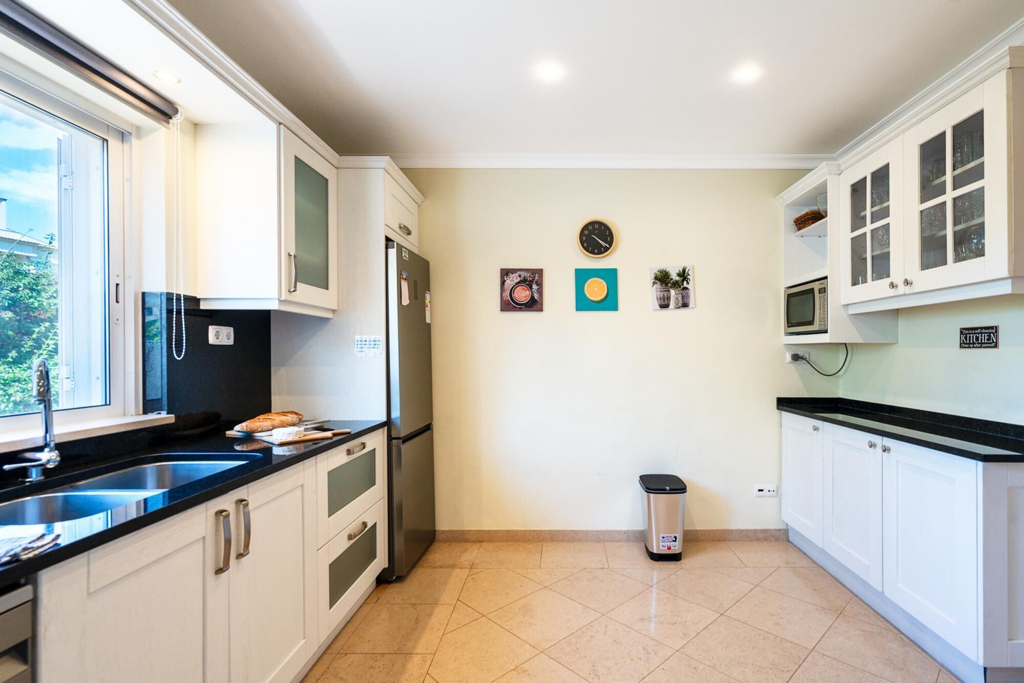 Foto - Villa Fantasia - NEW RENTAL 4 Bedroom with Private Pool 650 Meters to The Vau Beach