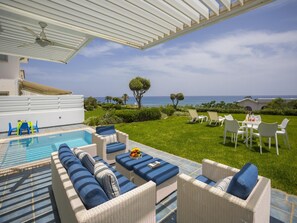 Villa | 5 bedrooms - Protaras Seafront Villa Sirina Pearl (Paralimni)