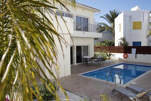 House | 3 bedrooms - Elise in Protaras With 3 Bedrooms and 2 Bathrooms (Paralimni)