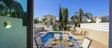 Villa | 2 dormitorios
