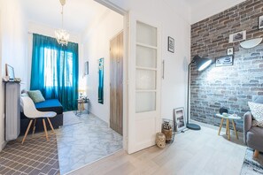 House | 1 bedroom - Stylish 1BR Retreat in Central Athens (Athens)