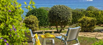 Sirina Lina Beachfront Suite