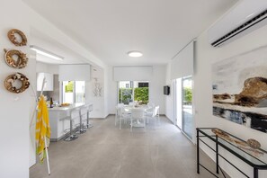 Villa | 3 bedrooms - Protaras Nisia Seaside Villa (Paralimni)