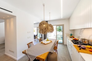 House | 4 bedrooms - Protaras Rose By The Sea Villa (Paralimni)