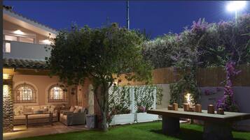 วิลล่า | 4 ห้องนอน